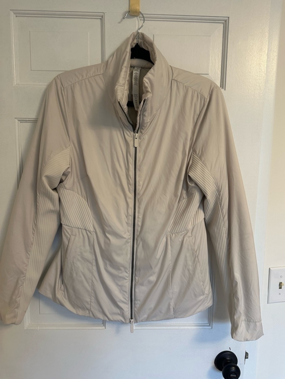 lululemon athletica Light Beige Zip-Front Puffer Jacket